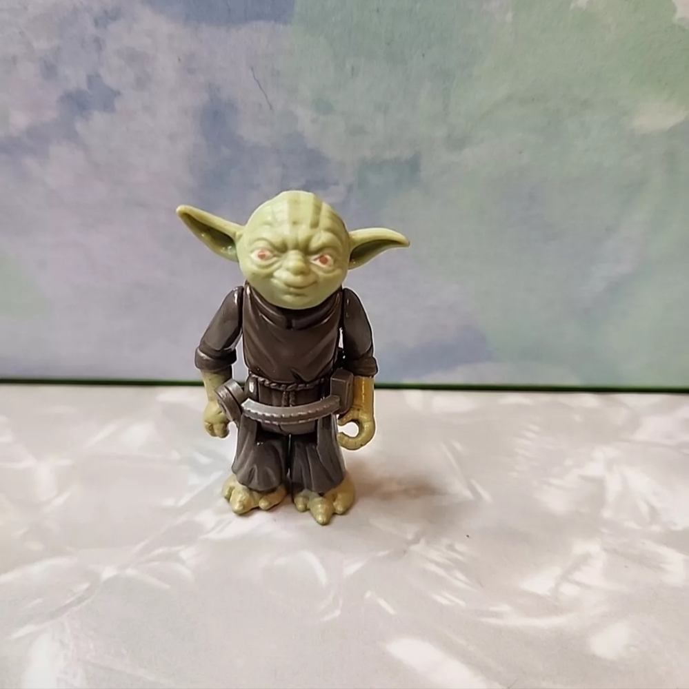 Vintage Star Wars Yoda Figure With Belt 1980 Hong Kong LFL